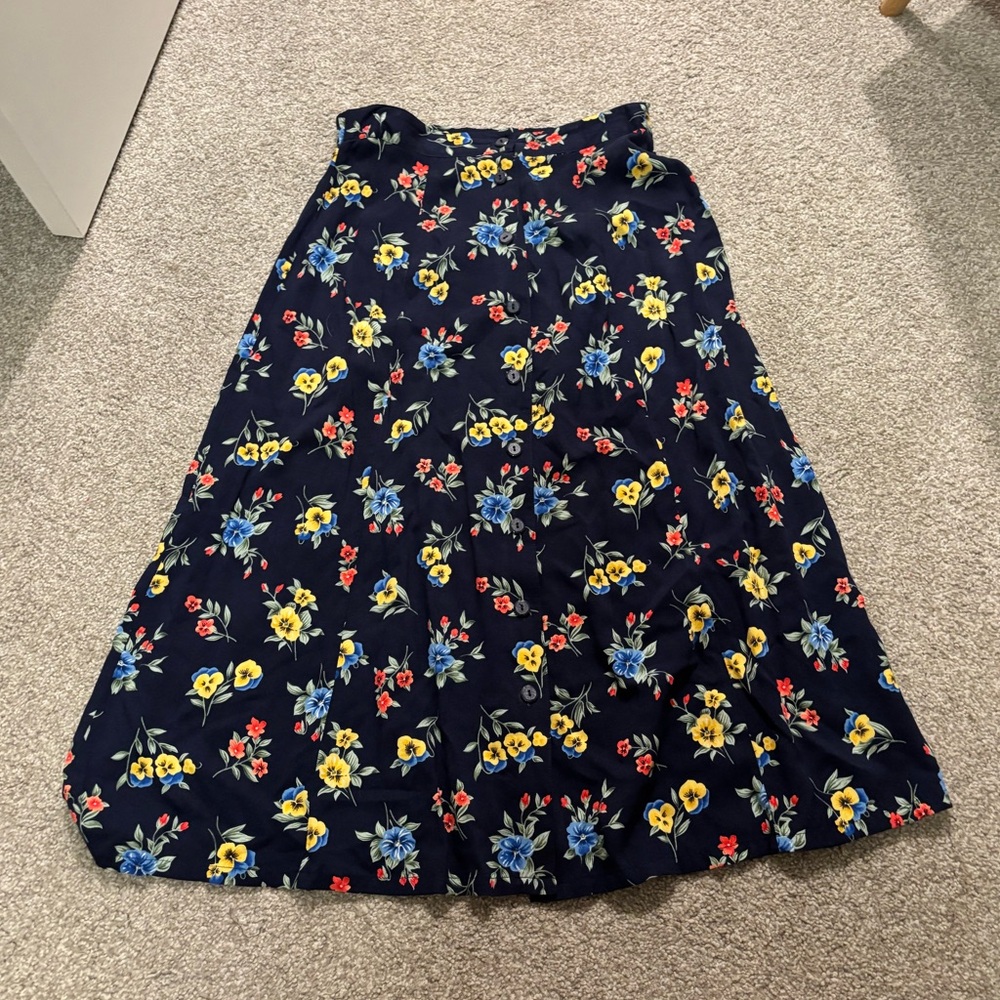 Sag Harbor Vintage Cottage Core Floral Button Skirt